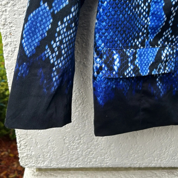 Michael Kors Blue Snakeskin print jacket - Picture 4 of 7